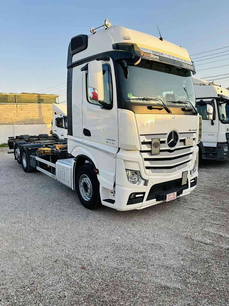 🏁معرض بابل.سليمانية 🏁
🤍ماشاءالله تبارك الله 🤍
موديل (2018)🇩🇪🇩🇪🇩🇪
حجم  (2545)om471💪
دخول (جديدة 2026)🧿
مواصفات (فول.فول)🚛
ماشية (850km)🏁✈️
(سيارة عدد2 جديدة)
( طايرة جديدة)
 السعر (👍)
مكفول كفالة عامة 
***********
واتساب 📞☎️
*********** 
العنوان.سليمانية 📍
