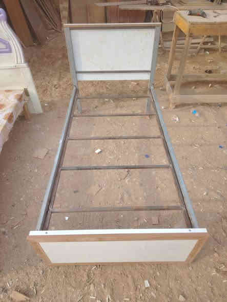 جربايات للبيع مستعملات بس كلش نضاف سعر الوحده ٦٠ الف
***********
