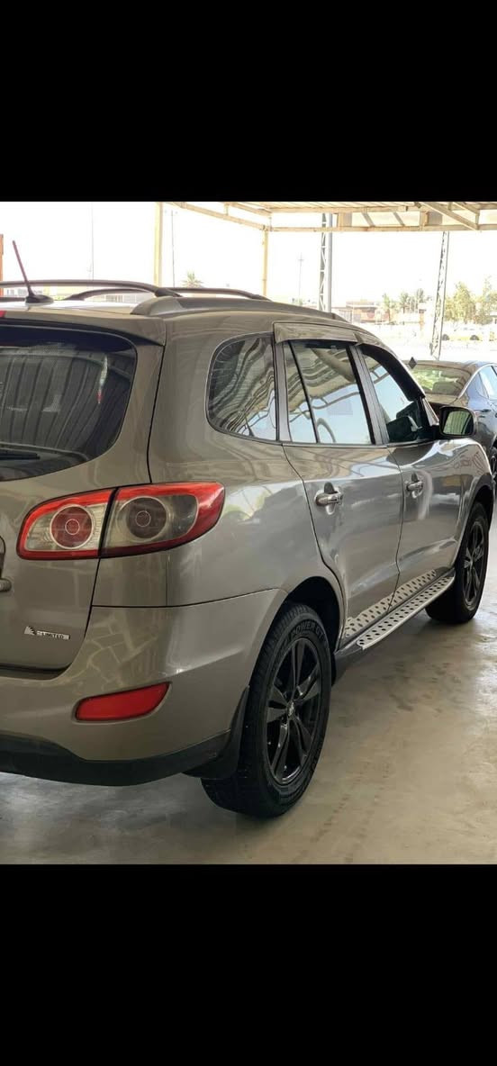 سنتافي موديل 12مكينة 6 كير مكينة مكفولات حدادة جديدة تدفئة تبريد كلة شغال ما بيهة اي نقص مكفولة من الضربة بس جاملغ على البارد صبغ حزام أثر شخوط رقم بغداد بأسمي 130 وبيها مجال بسيط تفاصيل أكثر اتصل بهذا الرقم ***********.. الاتصال بالرقم فقط لاني مكلف بالنشر.
