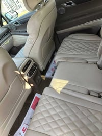 ‏السلام عليكم سيارة جنس أس جي في 80 أمريكي السيارة فيها تقرير غرق للاس...