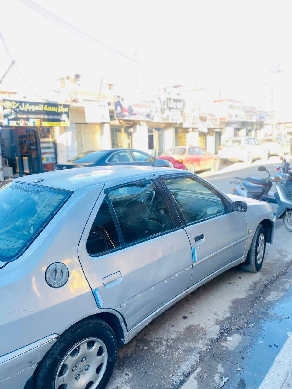 🚗✨ للبيع — بيجو 306 موديل 2002 ✨🚗
السلام عليكم ورحمة الله…  🌿

🔥 بيجو 306 مطلوبه يعني مو حره
للك مني وكاله بس 
•كير جديد 
• مكينة جديد 
تبريد تدفئه شغالات 

• صدر جديد + تخم تاير كامل 

• الصبغ فقط جاملغ الأمامي بدون دواخل
السعر ٣٠ وبيها مجال بلاش 
***********
