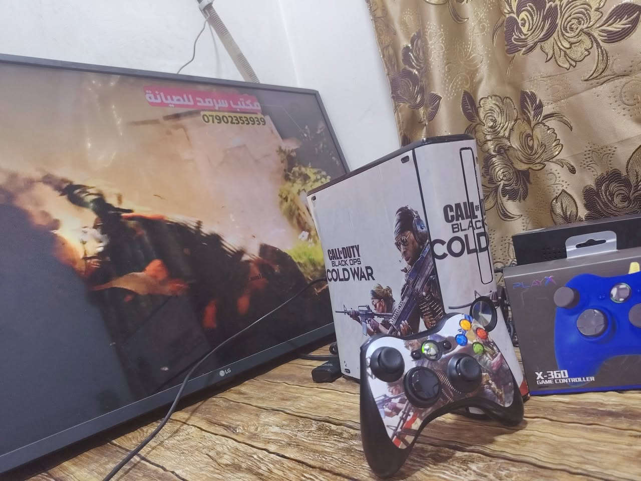 جهاز اكس بؤكس سلم  360  اخو جديد نظام فري ستايل واجه عربيه منزل بي 250  لعبه  من اقؤى الالعاب الاكس بؤكس جيتي كراند فورزه بيس 23 عربيه  وريد ديد وكل الالعاب قتاليه مع جوستكين واحد جديد   وغراضه كامله. للاستفسار اتصل ع واتساب ***********... السعر 135
