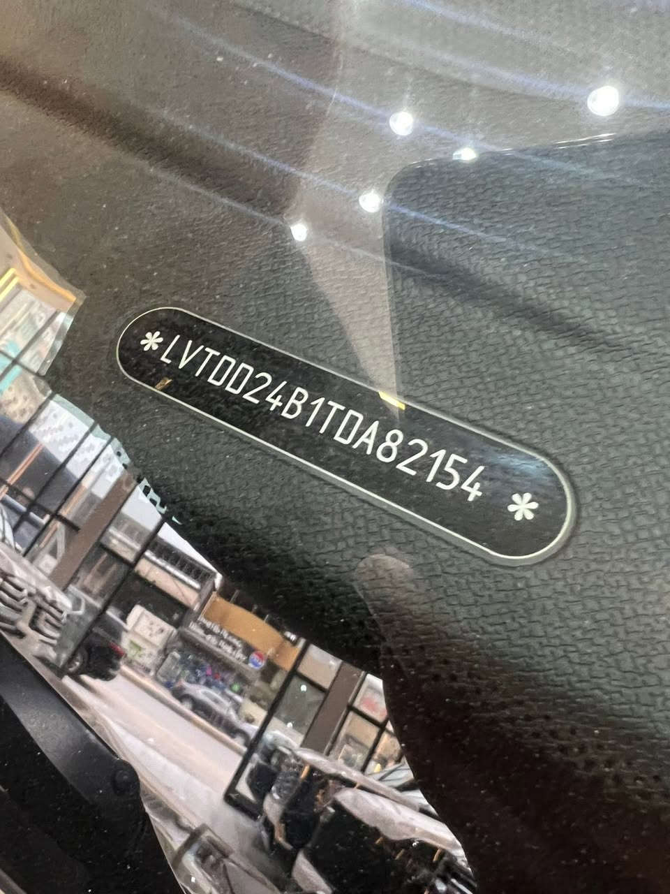 كيا سبورتج 2025 خليجي كفالة ماشية 9 الاف اخت الزيرو بلاك ادشن لون مميز اسمنتي رقم اربيل داخل جلد زيتوني نقطة عمياء ويل 19 حساسات امامي خلفي تدفئة بالمقود وتدفئة كشنات وكراسي كهرباء وعد هواي مواصفات السعر 245 وبيها مجال


**إذا كنت صاحب هذا الإعلان وتريد حذفه لأي سبب، رجاءا أرسل رسالة إلى الدعم الفني**