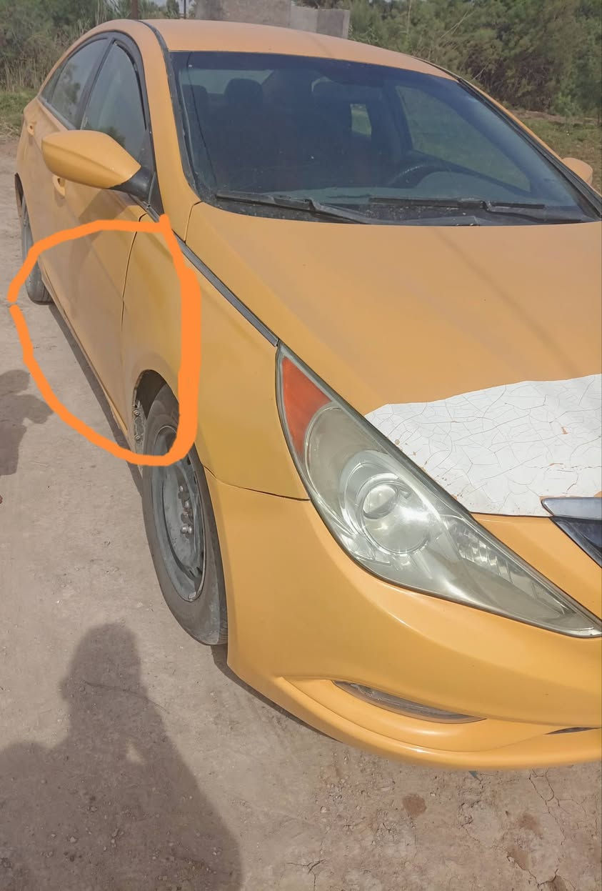 سوناتا أمريكي ٢٠١٣ الحادث موضح بل الصوره بدون تبديل ليبر واحد محرك كير تبريد خير من الله رقم بابل سنوية ل٢٨ السعر ٨٠ وبيهه مجال للاستفسار الاتصال على الرقم ***********
