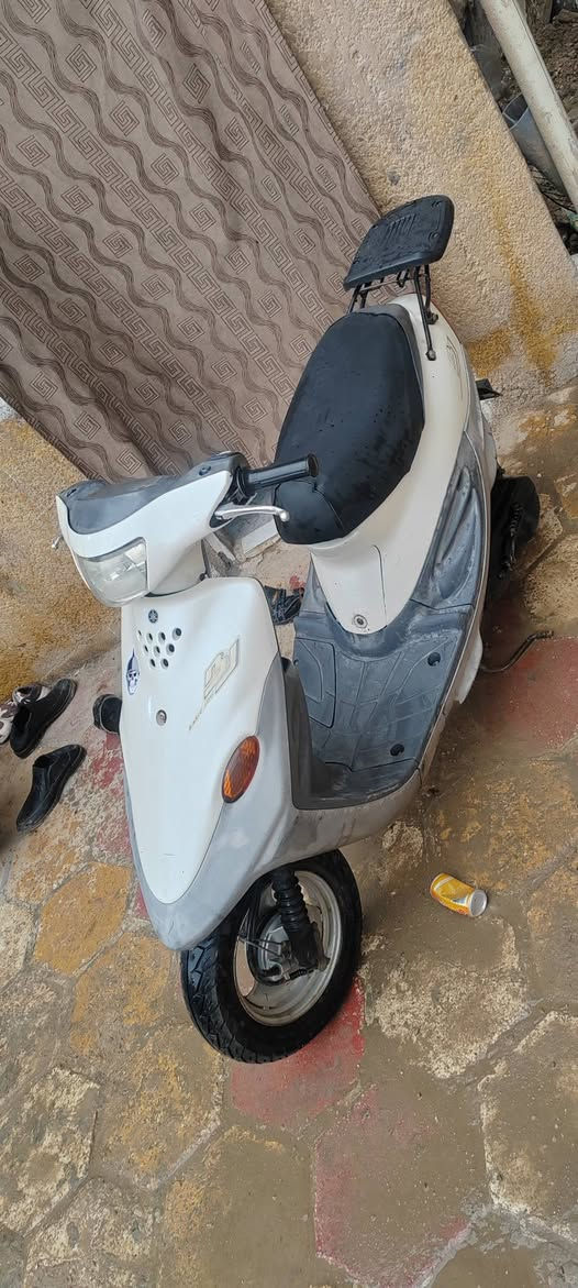 سلام عليكم عندي دراجة بيجي حاوية وصل معرض موجود اقل ٤ أشهر كفالة عامة سلف هندر كهربايات كاملة
ما مفتوحة دراجة. مال جناي سعر ٥٠٠ وبيهة مجال
***********
