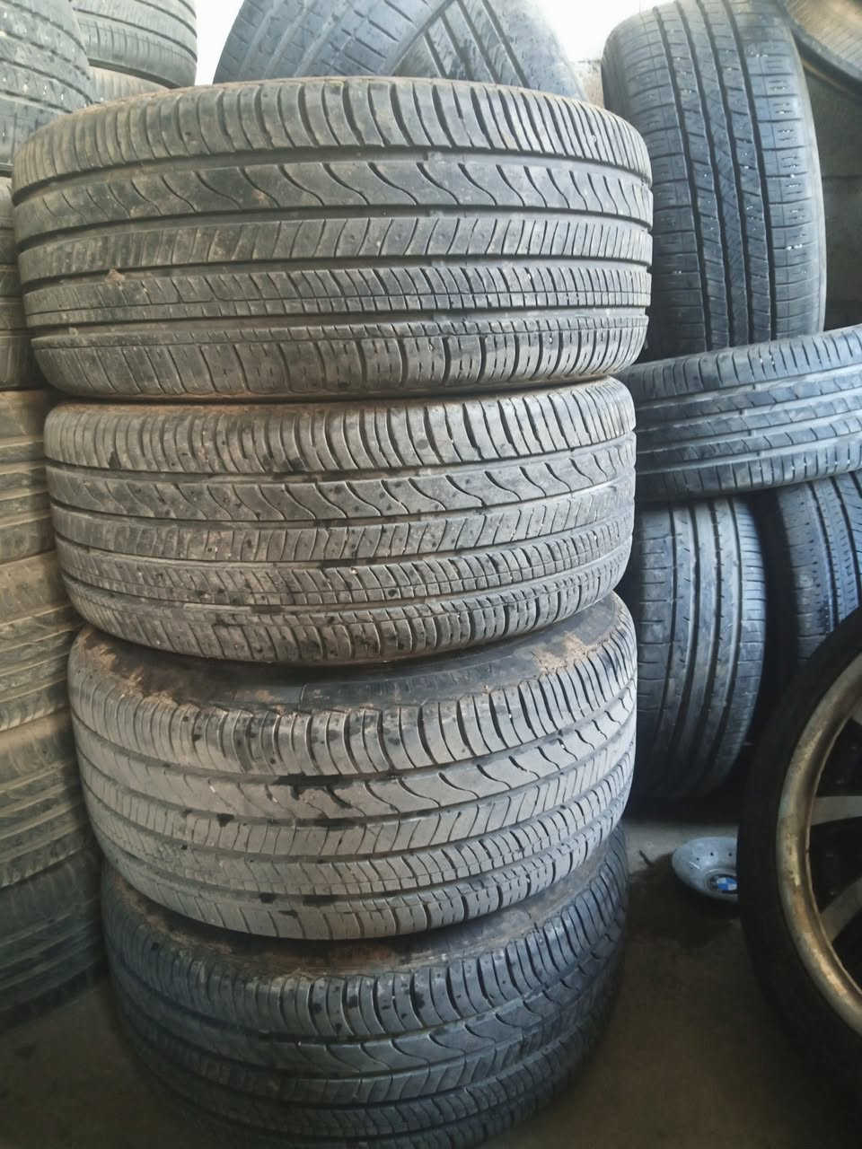 تاقم جوانترین قیاس 235 45 17
تاقمێ تایەی زۆر جوان برای لۆک بەشەرتی هەموو شتێک
جوانترین قیاس 235 45 17 فرۆشتن لە سلێمانێم 
***********
***********
