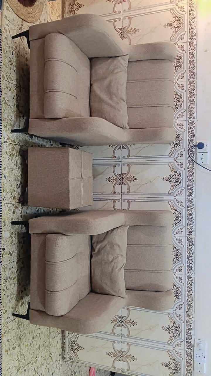 تخم مع المرايه والشجرة ٢٥٠


**إذا كنت صاحب هذا الإعلان وتريد حذفه لأي سبب، رجاءا أرسل رسالة إلى الدعم الفني**