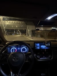 كورلا 2024 هايبرد شكل امريكي ماشيه 47 مقاعد جلد لون مشمشي مقاعد كهرباء...