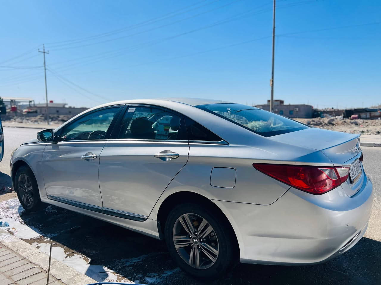 السلام عليكم
سوناتا موديل 13 
مكينه وكير كفاله تبريد تدفئه شغال حداده جديده سياره جاهزه تخم تاير
تبريد قطعتين تحكم ستيرن 
سنويه جديده بسمي  
السياره وارد كوري ماينكفل من الصبغ 
مكان السياره بصره القبله 
السعر 100
***********
***********
