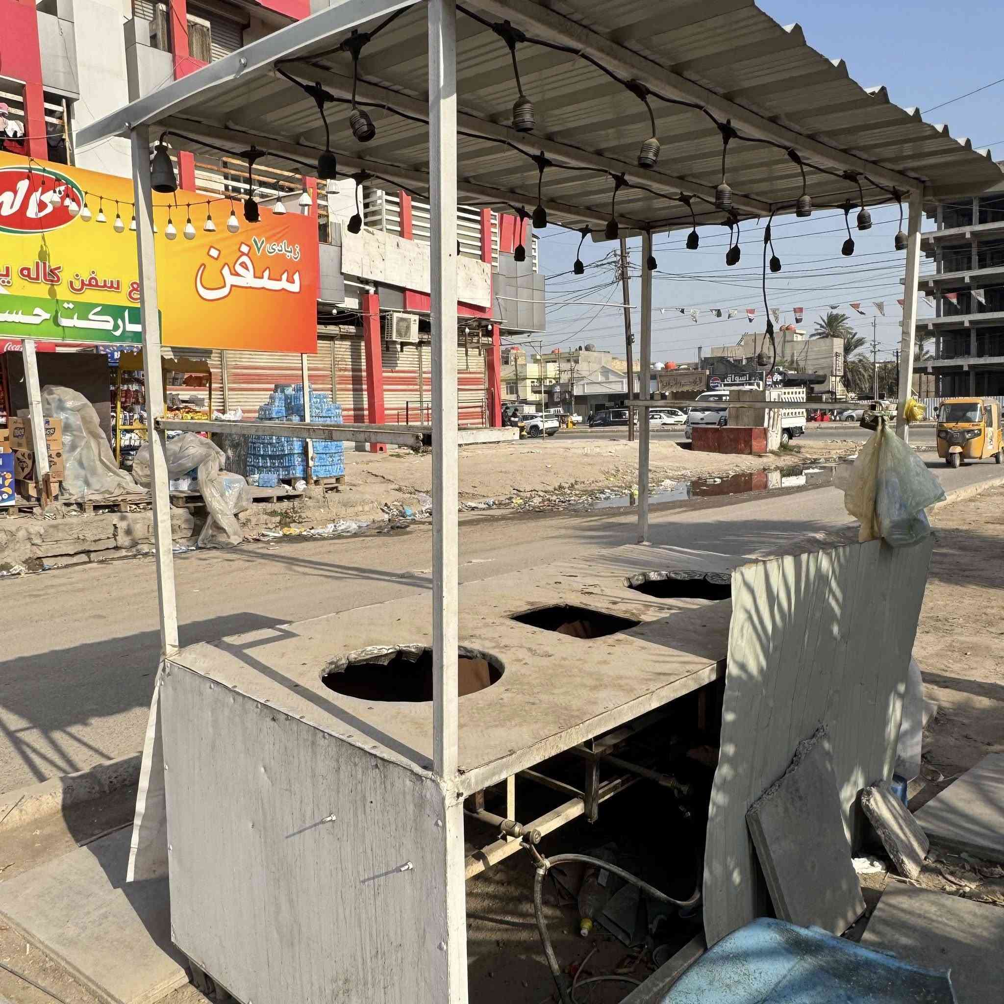 السلام عليكم عربانة لبلبي جديدة للبيع تحتوي على ٣ فتحات ومجهزة وكاملة بس جيب وخلي العنوان بغداد البلديات  للأستفسار ***********
