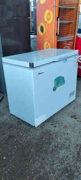 مجمده  بلسان الاصليه نضيفه جدا اخت الجديده 
«حجم 14 قدم» «سعره 165الف» 🔥🔥
شغاله فووول تجميد  وعلى الفحص والضمان العنوان بغداد المشتل مجمع فدك قرب المجلس البلدي رقم ابو علي للتواصل والاستفسار بي وتساب« ***********
