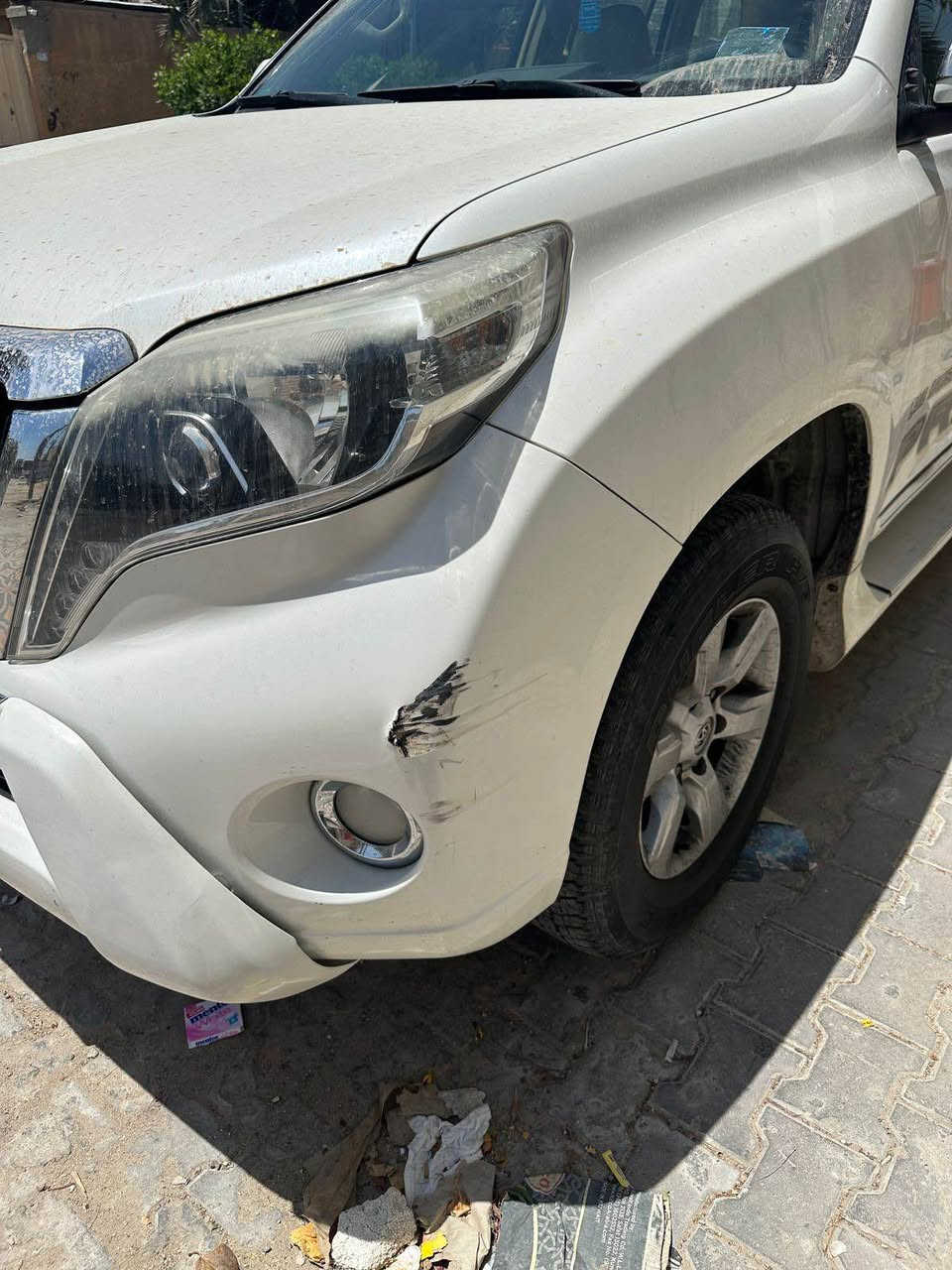 تويوتا برادو 2014 Txl فول الساير كويتي 
مواصفاتها : 
١-سلايت قمارة
٢-كشنات الاماميه كهرباء
٣-حساس وكامرة خلفية
٤-هوك خلفي
٥- دبل تانكي  (١٥٠ لتر)
٦- اشارات بالمرآة
٧-كراسي جلد ومغلف جلد
٨-شاشه بلادية
٩-اربع جام اوتو
١٠-مانع انزلاق
١١-بصمات عدد 2 اصلي 
١٢-تحكمات ستيرن
١٣-مانع انزلاق
١٤-مري جانبي شفط
١٥- سبير تعليق
١٦- منفذ AUX & USB
١٧-ماشيه 120.000
١٨-محرك 4.0 لتر 6 سلندر 
١٩- ثلاجة
٢٠- تبريد امامي وخلفي 
٢١- باتري جديد ما صارله اسبوع 
٢٢- رقم انكليزي جديد باسمي ( الصور قديمه قبل شد الارقام)
٢٣- سنويه جديده لغايه 2031

صيانه دوريه بشركة تويوتا ( مركز تويو) 
حداديه كاملة جديده ،تايرات ،ماي راديتر ، قايش ، دهن وفلتر كير وكل الفلاتر 
السياره بيها ملاحظات بسيطه جداً لان 2014 
بيها صبغ بركن الدعاميه الاماميه اثر دحكة و بكفر السبير اثر فطر و صبع بالجاملع الامامي عايفه ما مصلحة وفطر بالجامه الامامي
السعر 335$ وبيها مجال قليل

الاستفسار الاتصال ***********
غير متواجد على الفيس 
المكان البصرة- الجبيلة ناصرية, ذي قار
