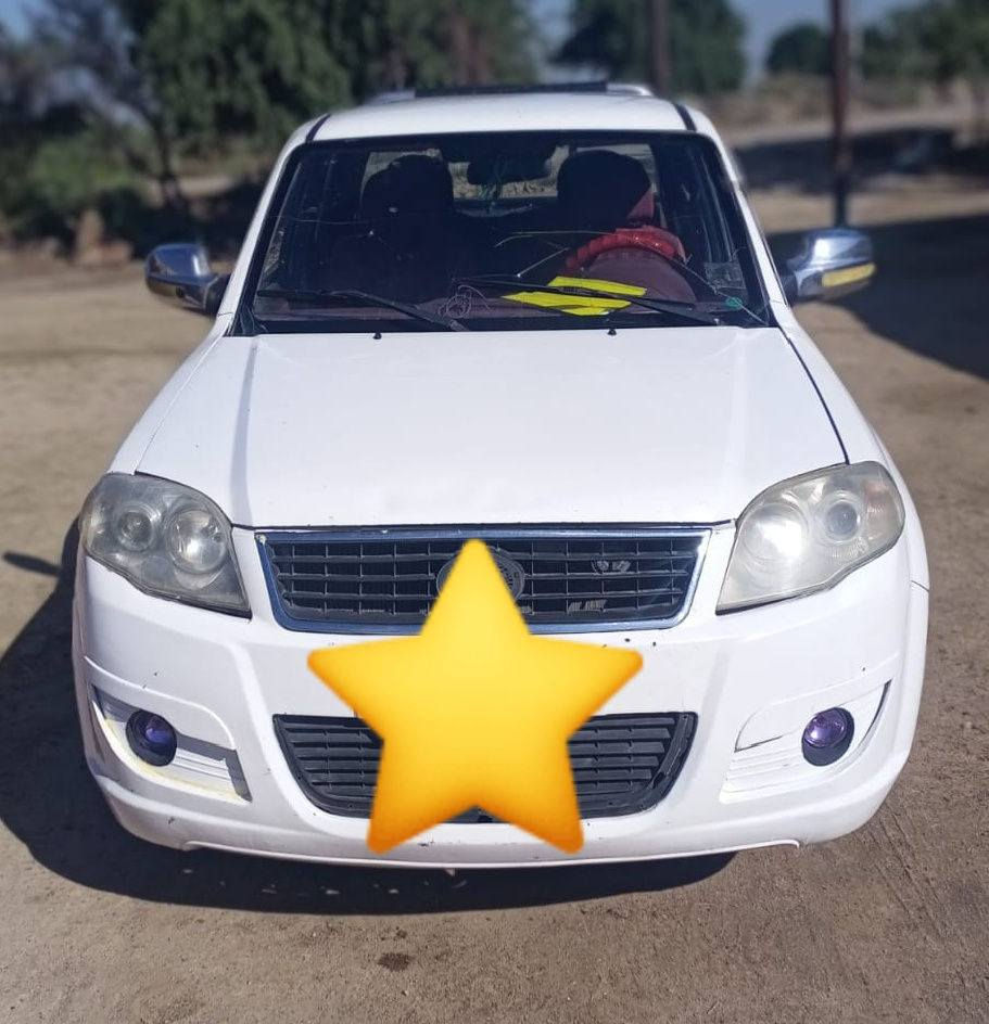 السلام عليكم
بيكم سكاي 2013 سيارة كلش جديدة مكفوله من ضربه وتبديل زنجار حداديه جديده  محرك بيه تنقيص قليل كهربايات كله شغاله  جام شغال  كير  مكفول رقم واسط مشروع وطني مكان ميسان السعر خاص 

*********** واتساب
