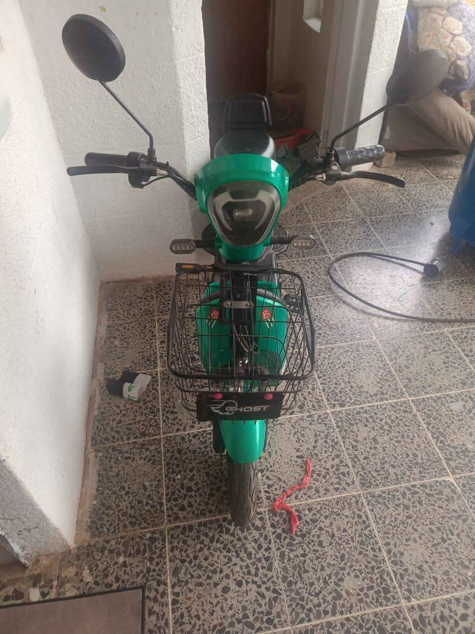 السلام عليكم دراجة شحن للبيع استعمال قليل موديل ٢٠٢٥ لمعرفة السعر الاتصال على رقم صاحب الدراجة ***********... اني مكلف بالنشر
