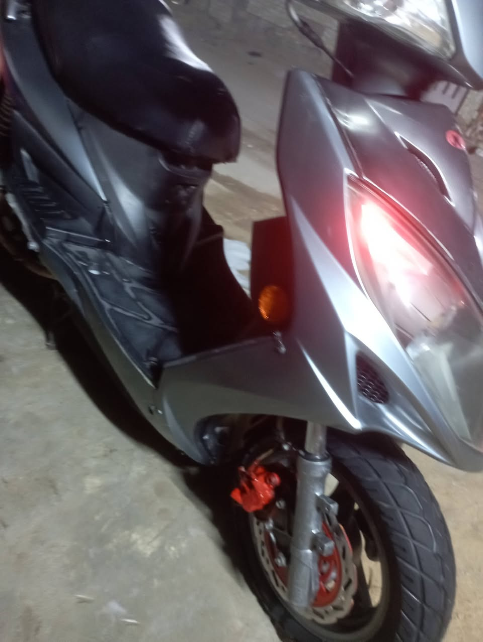 كامكو ريسنك 150C درجه حلوه وكله شغال مكينه مفتوحه سعره  مناسب تعال خاص


**إذا كنت صاحب هذا الإعلان وتريد حذفه لأي سبب، رجاءا أرسل رسالة إلى الدعم الفني**