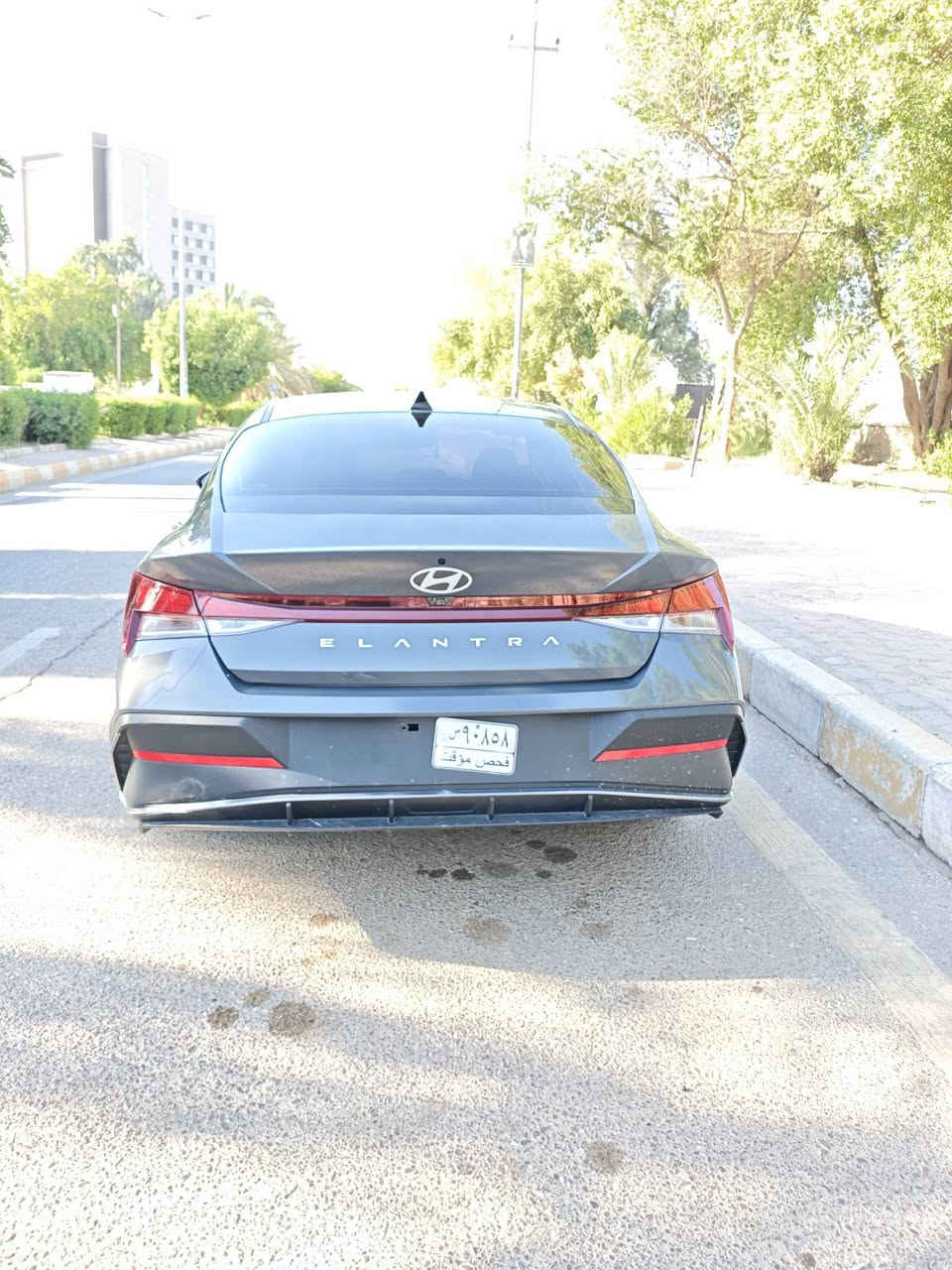 السلام عليكم

هونداي النترا 2025 🇺🇸 امريكي 

 حادثها صبغ باب موضح بل صور 

  ماشية 26الف فقط 

ترقيم جديد كتاب شهداء ميسان ودخول جديد  

كامرة خلفية 

بصمة 

رادارات

شاشة 

وضعيات قيادة 

محرك 2000 دوش 

وبعد بيها بعد اهواي موصفات 

 سيارة رقم ميسان 

***********الاستفسار الاتصال
