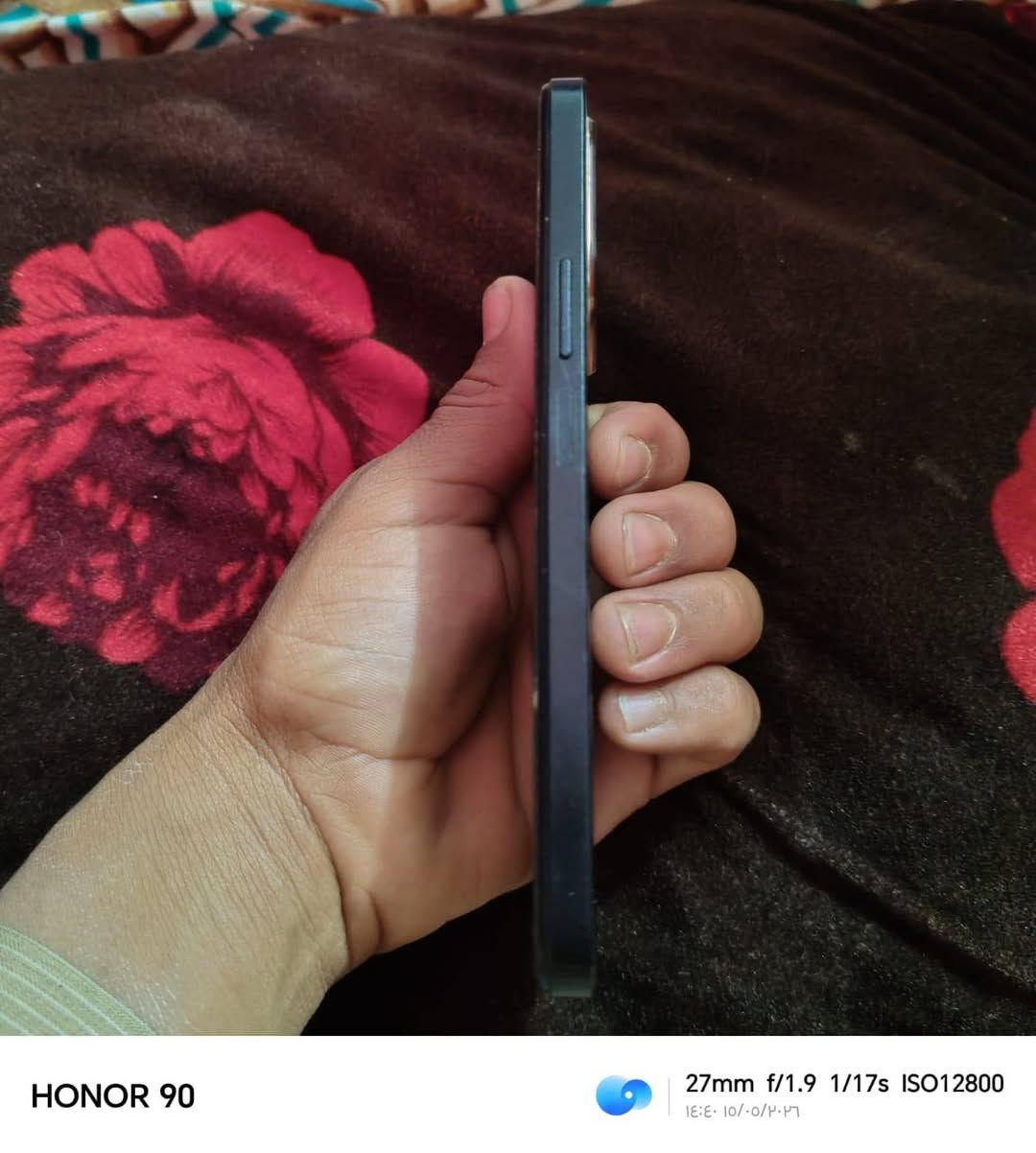 السلام عليكم جهاز  Honer x6B. نضيف للبيع مثل ما مو ضح بالصوره بي فطر قليل بل شاشه بس الفطر مايمشي الان صارلي 20يوم من جاني ومامشه الفطر اخوان رجائن بس الشراي يتصل جهاز نضيف جدن السعر110 اوبي مجال حك الجيه اتصل او واتساب ***********
