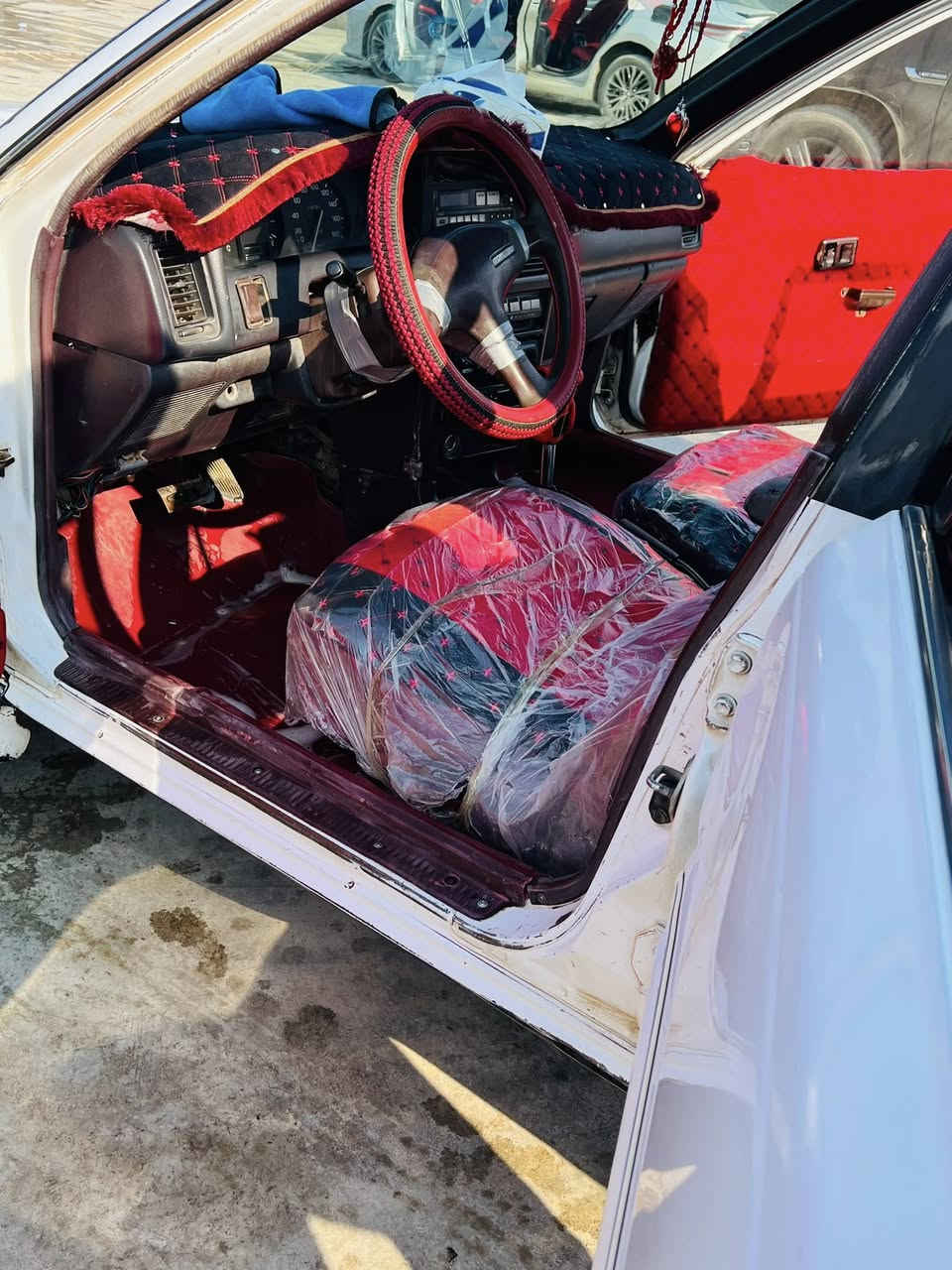 سلام عليكم ورحمه الله وبركاته
كورلا موديل 89 فحص صلاح الدين سياره 
اصوليه صاحبه شرعي بل بيجي شرط التحويل
كير محرك شرط سياره حلوه اقتصاديه 
وشوف العين يبري الذمه 
***********
