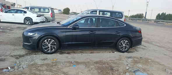 سوناتا موديل 22 حره رقم بغداد وارد
امريكي فقط حادث امريكا حادثه جاملقات الماميه مفتوحه وطرف البنيد حالين 3 قطع صبق جاملقات ولبنيد بدون شواصي وداخل ورباك سليم الي يريد رقم شاصي معه صور 
محرك 2000 هايبرد سياره كير اومحرك شرط تبريد ثلج حداديه جديده تخم تاير ماشيه 100 الف وكسور سعر 148 وبيه مجال قليل مكان سياره بصره طريق سفوان *********** واتساب بدون مراوس
