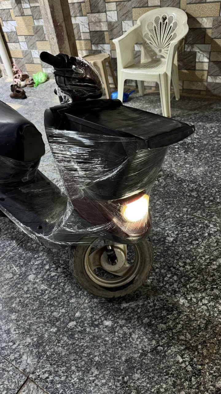 سلام عليكم
دراجه منغولي  نضافه 90بالميه

فول شلعه. شرط من هندر واحد 

كلشي شغال بيهه

مكان الدراجه الحر 

سعر  350 الف بي مجال بسيط

***********
