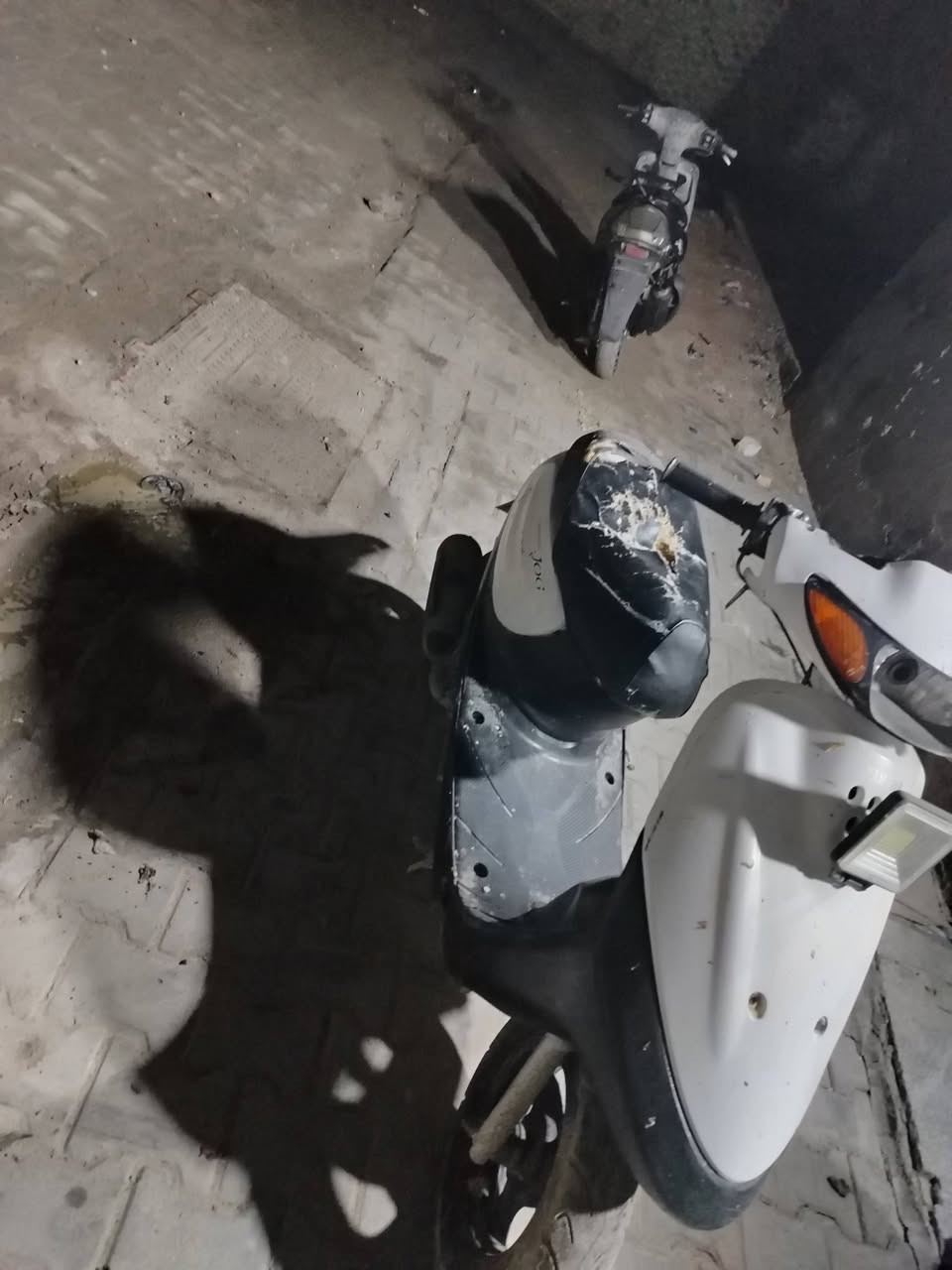 منغولي للبيع دراجه شغاله هندر واحد سعرهة 200وبيهة مجال للشراي رقمي***********
