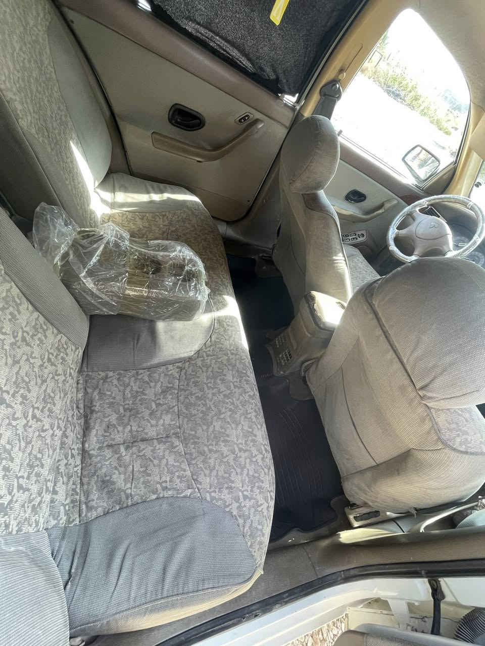 سلام عليكم سمند للبيع موديل 2010 رقم مثنى مداور ثاني يوم مكاني دوانية 
سياره كفاله عامه من تبديل وضربه ومكينه وكير وحداديه كهربائيات تايرات مشط تبريد كله مكفول بيه دوس وهلالات مصلحات الباقي كفاله عامه السعر 45 
***********
