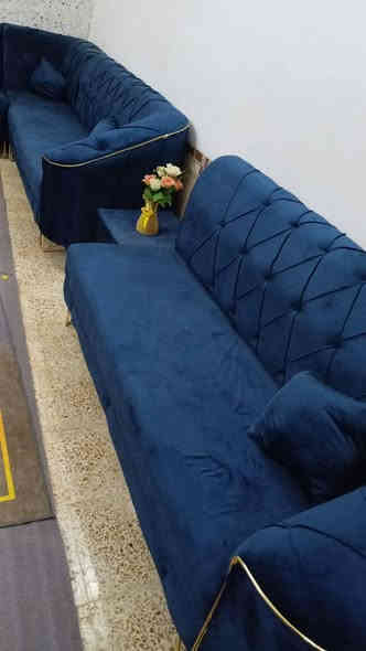 ديوان 14 متر مع كوشات هديه استعمال شهر يتوفر توصيل ***********
