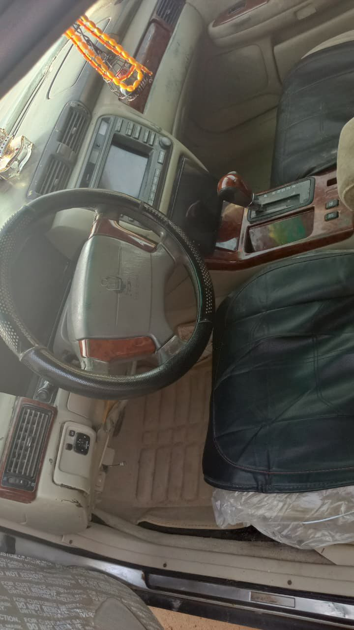 ملكه جنون رقم بصره سنويه ال 28تحويل مكينه وكير بل جيس ساره بيه كصه جنطه فقط سعر 73.    ///***********@إشارة
