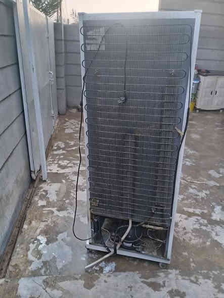 السلام عليكم..ثلاجه للبيع شغاله عنوان خانقين سبعه نيسان...مكلللف بالنشر لاتصال عل رقم صاحب ثلاجه..***********
