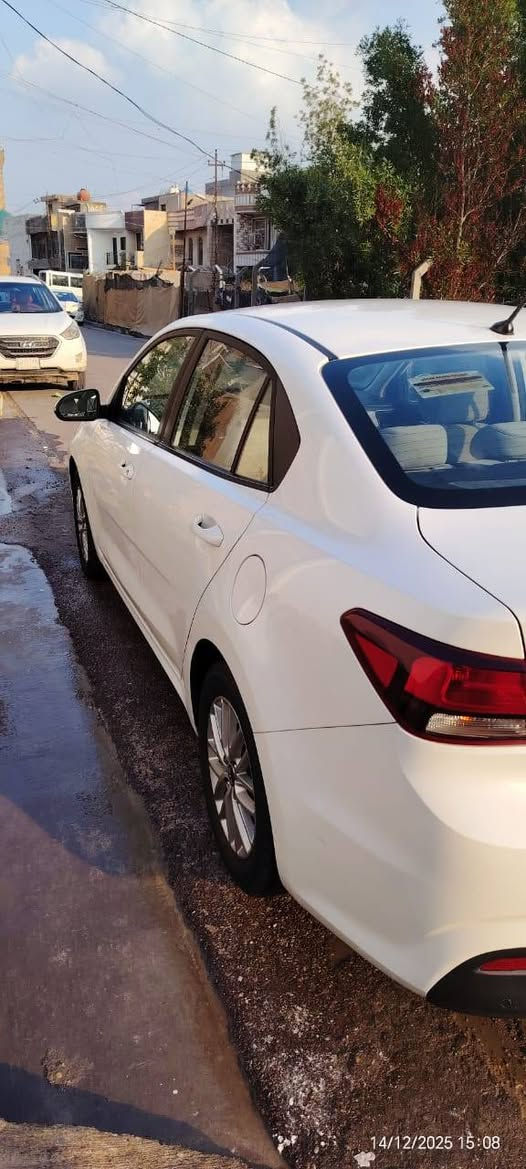 السلام عليكم
كيا ريو موديل 2019 خليجي المجموعه الدوليه
محرك 1600 دوش
كير AT
ماشيه 65 الف كيلو
مكفوله من الصبغ والبارد عدا كم رصعه خفيفه كلش 
مالك واحد من الزيرو
تبريد بيانو 
تخم تاير جديد
ادامه كامله لمنظومة البانزين من فيت بم وبلكات  
كير محرك صدر  كهربائيات كلها جاهزه

هزه جديده ورقم جديد العنوان بغداد السعر، 128 ورقه
*********** بغداد, العراق
