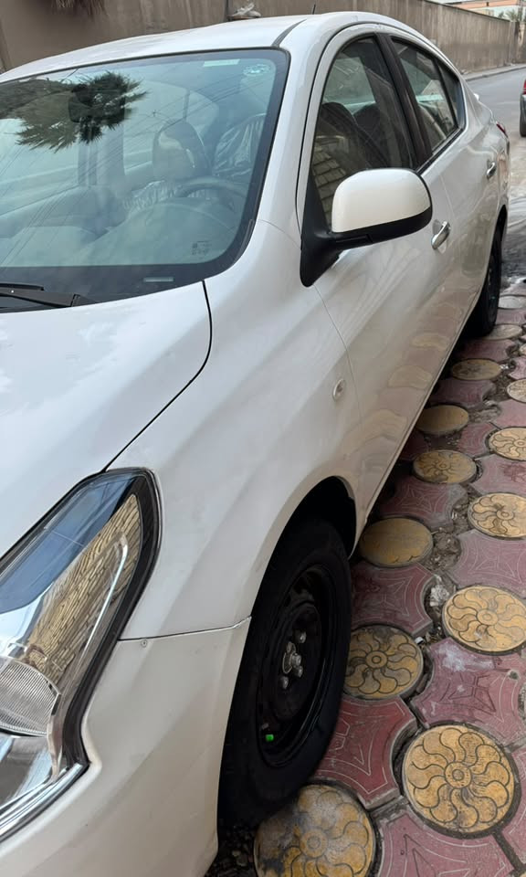 سلام عليكم نيسان صني موديل 20 صبغ جاملغ قبق بانزين سنويه بأسم كردي أربيل السعر 95 للاستفسار الاتصال ع الرقم ***********
