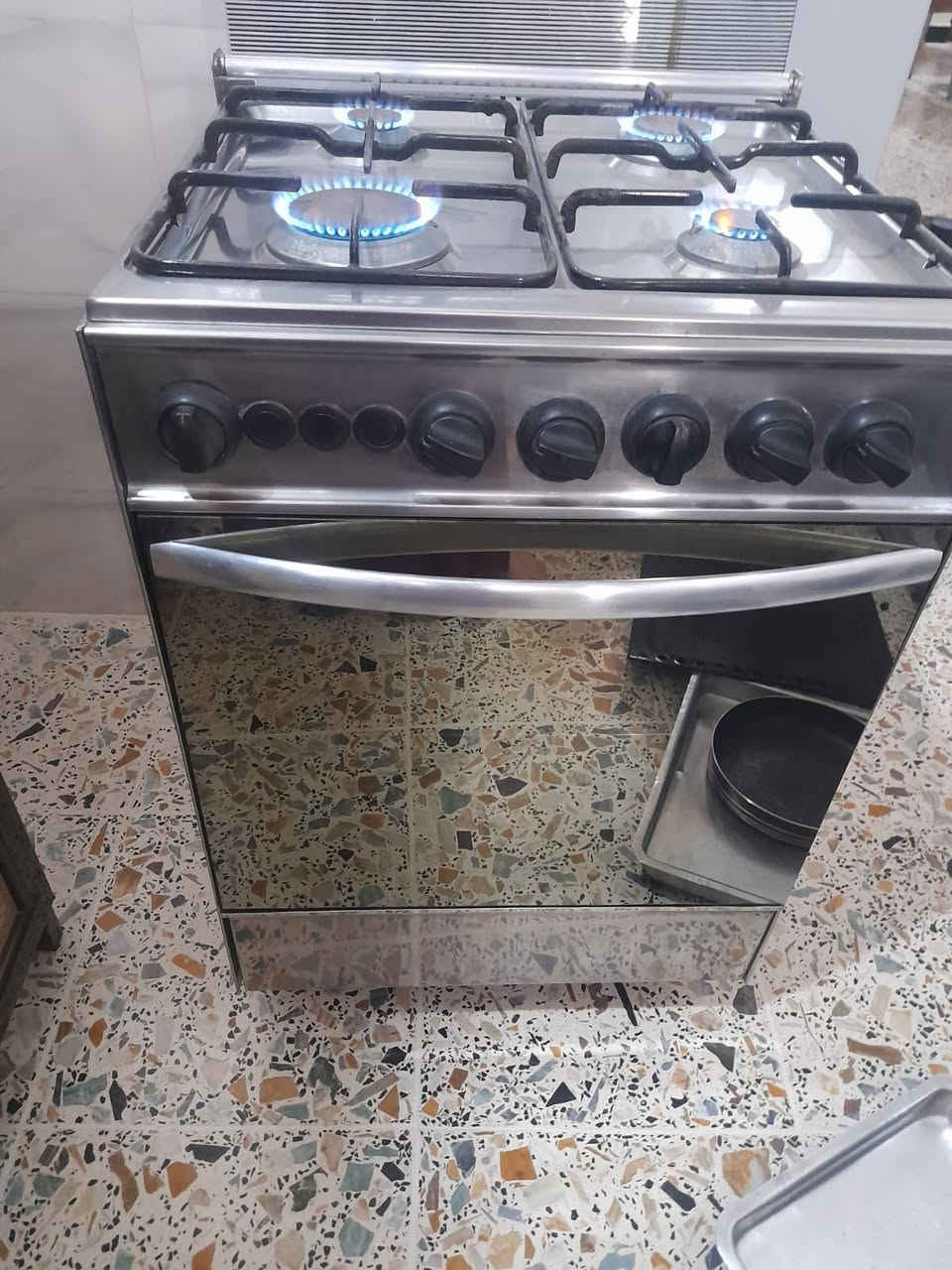 طباخ كريازي مصري جديد سامرا ء ‬‏***********
