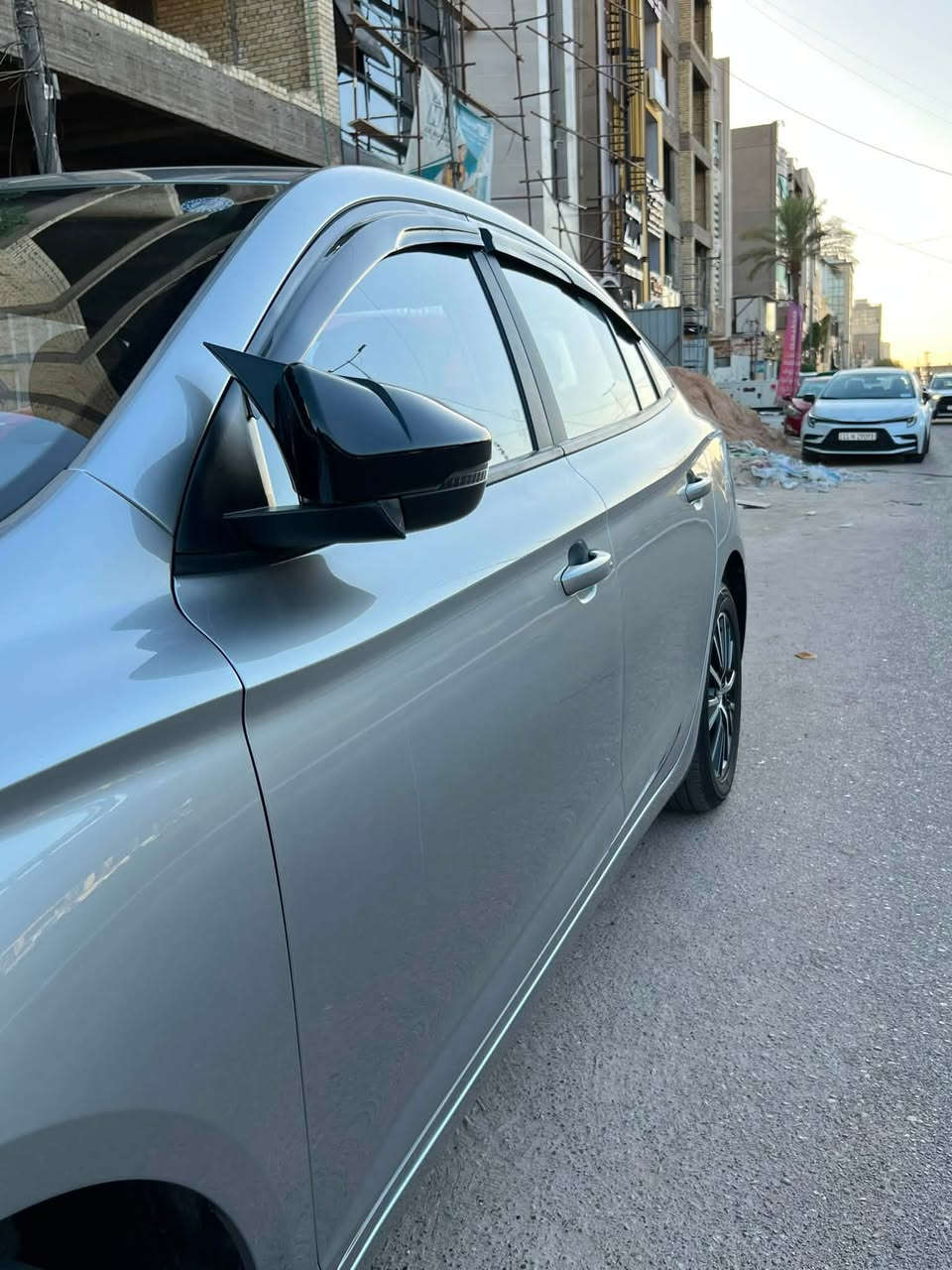 للبيع MG 5 
الموديل  شكل جديد 2025 
السعر 116 بيها مجال
السياره باسمي تريد تحويل تريد وكاله باقي سنتين على هزه يله تنتهي 
سياره كفاله عامه من صبغ وبارد وتكحيل 
ماشيه 14 الف ونص قابله للزياده  
هندبريك دكمه بصمه كامره خلفيه اوتو هولد مواصفات شكل جديد معروفه 
ابيعلك على حطتها هيه اكسسوارات 
مكاني بغداد شارع فلسطين 
‏***********
