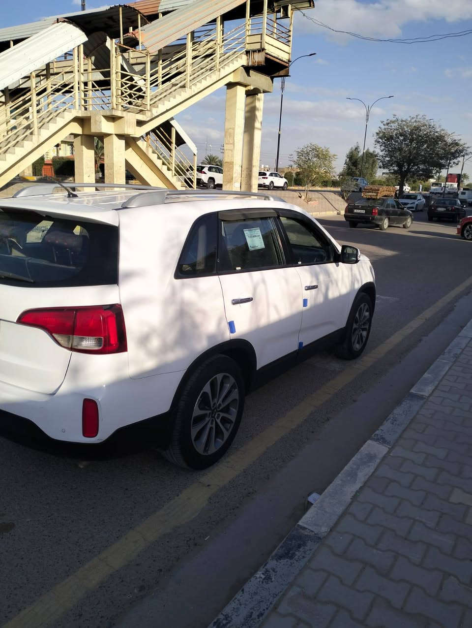 السلام عليكم سورنتوا 13  محرك 4اسلندر السعر 175 وبيها مجال قليل مكان الرمادي الخالديه  ***********
