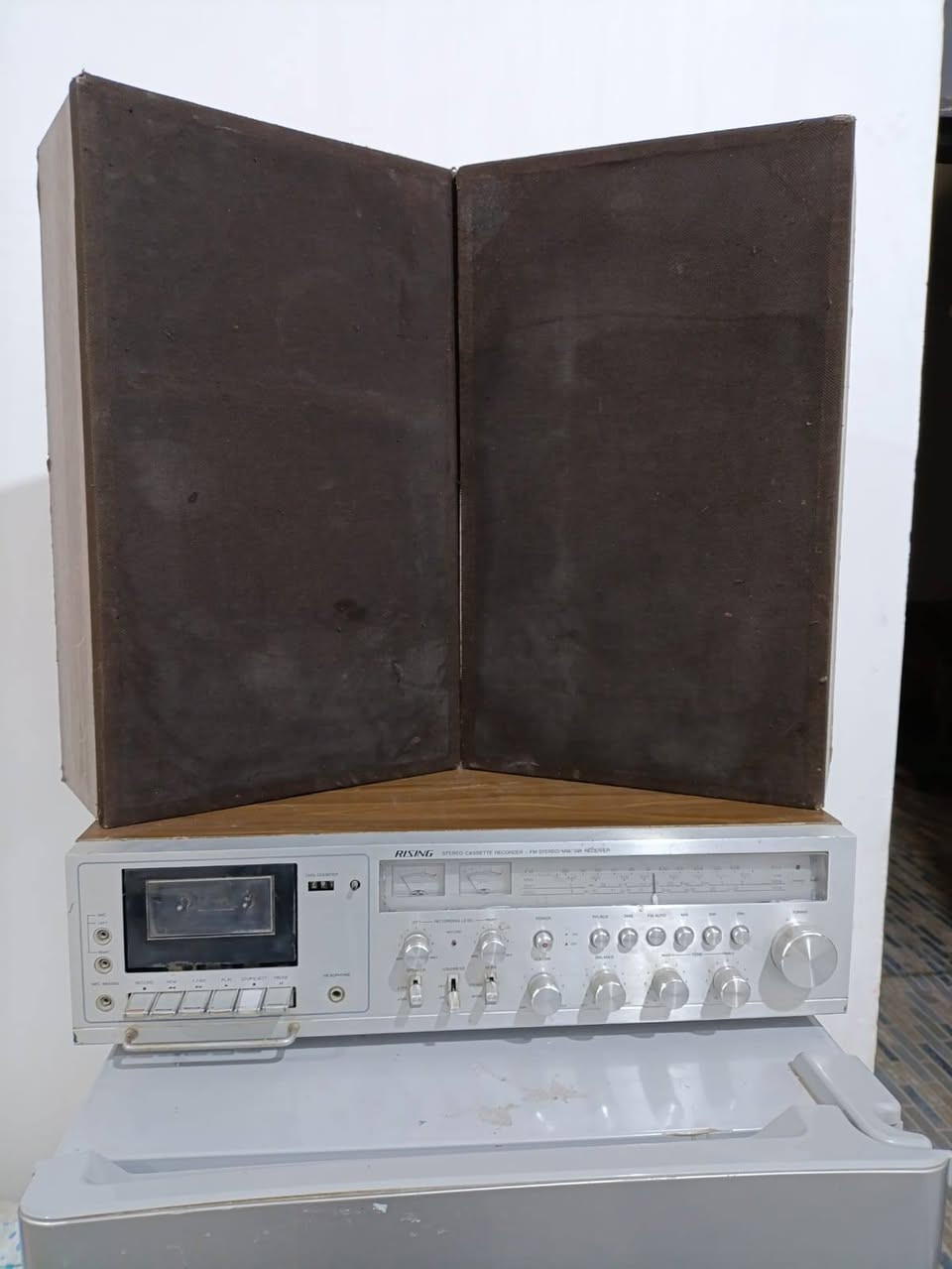 جهاز ياباني شغال راديو ةمسجل واوكس غير داخل صيانه السعر مع التوصيل 145


**إذا كنت صاحب هذا الإعلان وتريد حذفه لأي سبب، رجاءا أرسل رسالة إلى الدعم الفني**