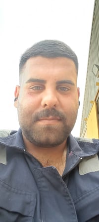 حبايب خلفة اركيل متمكن وخبرة اسنين جميع الخلطات فقط سياحي اعمل بل كرخ ...