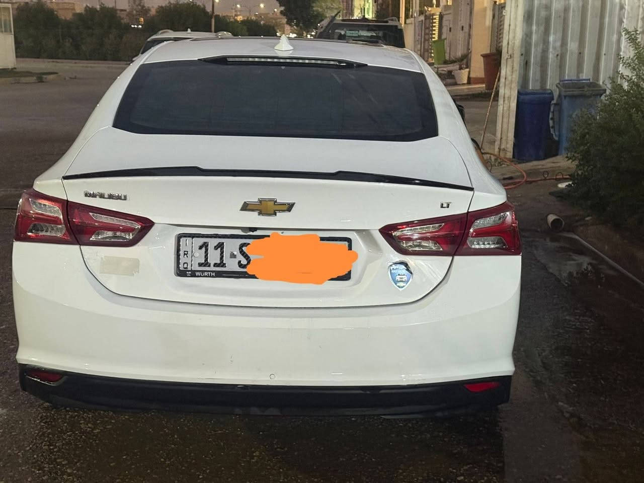 ماليبو 2023 للبيع

مواصفات LT

ماشيه ٥١ ميل

السياره جاهزه 
أي گلوب بالدشبول مامشتغل

المواصفات💥

شاشه ✅

كامره خلفيه✅

رادار امامي وقوف ذاتي عند الحوادث ✅

مقاعد اماميه تدفئه✅

مقاعد كهرباء✅

بصمه ✅ 

كروز سرعه✅

تحديد مسار ✅

شاشه تدعم الابل كار بلاي + الاندرويد اوتو✅

نضام توقف المحرك التلقائي لتوفير الوقود✅

هاند بريك كهربائي بصمة✅

تبريد مناخ قطعتين بيانو ✅

محرك 1500 T✅

تشغيل عن بعد ✅

السياره جداً نضيفه وماتحتاج صرف ابد  

سنوية بأسمي تحويل ثاني يوم

الكير + المحرك + كهربائيات كفاله

فتحه 
الحادث باب والجاملغ جهه السائق تبديل
سعرها  (155$)    

رقمي (***********) مكاني بغداد
