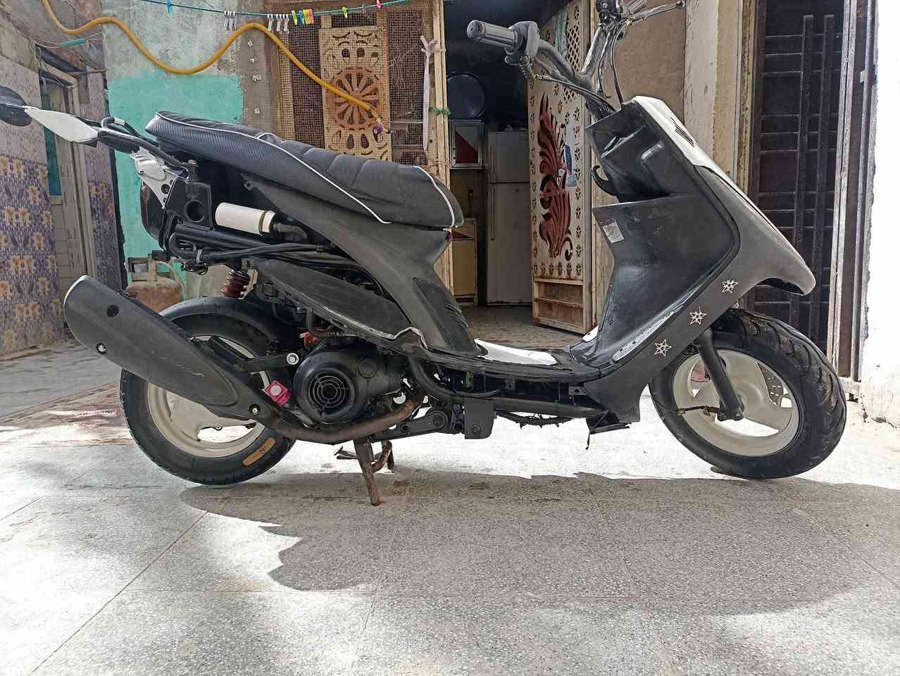 السلام  عليكم ماكس عدله للبيع بوشه 55 شلعه ومعدل برغي ماعوزه شغاله سلف وهندر كفراته كامله ختم واحد وي المكينه والشاصي (بدون سبايدر)مكان ناصريه سوق الشيوخ ‏‪0787 550 3280‬‏ الاتصال وبي واتساب
