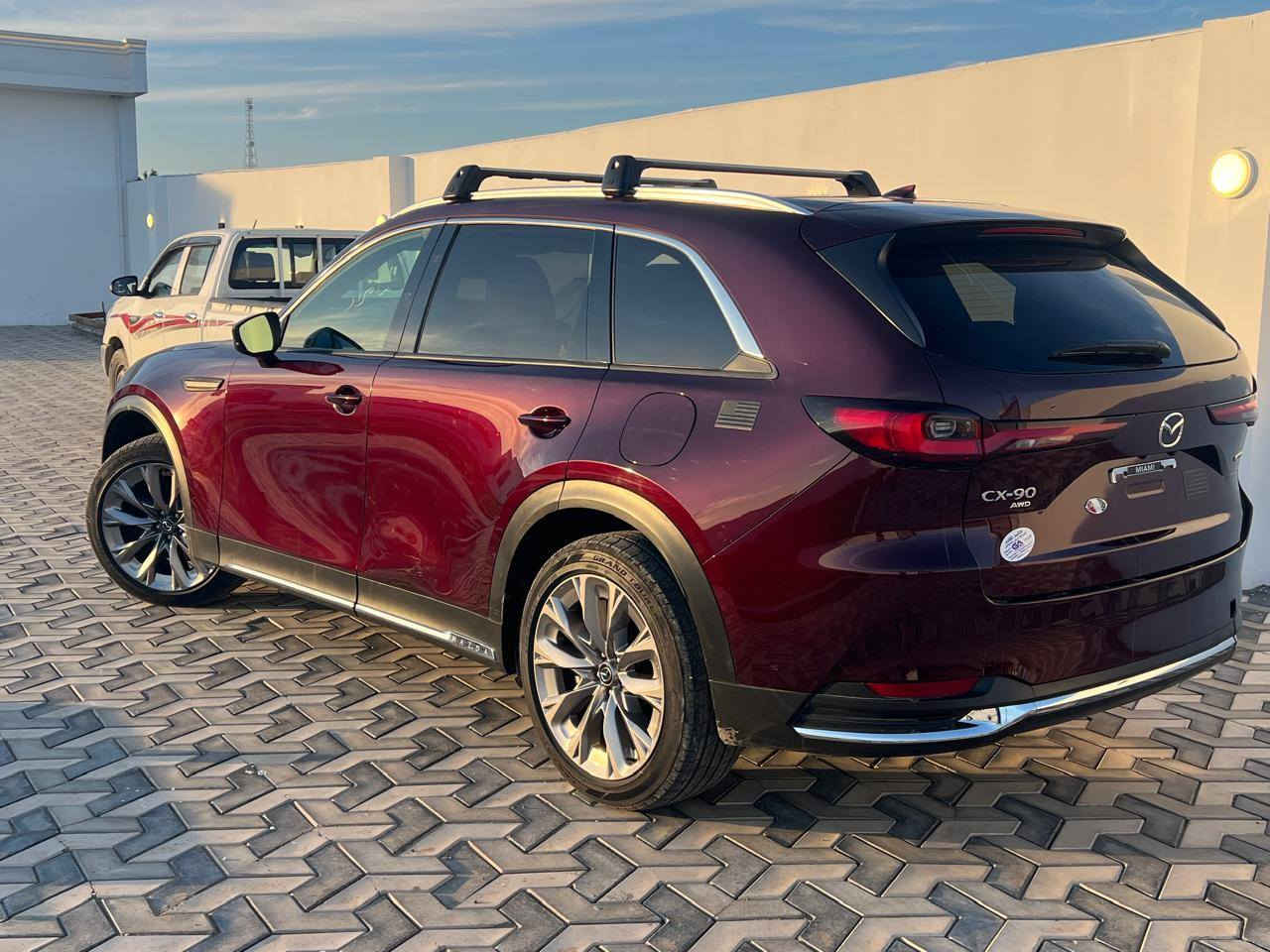 مكلف بالنشر ،،،،،
للبيع / أو مراوس / رف فور  أو هايلندر 
مازدة CX90 موديل 24 فول مواصفات محرك 6 سلندر تيربو ملد هايبرد 7 راكب حادثه تبديل بنيد مال كصة بدون دواخل راجع سستم ايرباك ،،، السيارة تترقم بغداد ،،،، 
ملاحظة / السيارة مال صديقي سيارة في سامراء ،،،،،
السعر /  210 $ 
اتصال على الرقم/ *********** 
*********** كركوك, العراق
