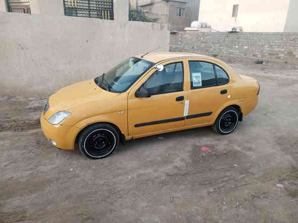 سلام عليكم طيبه موديل 15بيها جاملغ المامي صبغ بدون دواخل سياره بسمي سنوية ل 28رقم  نكليزي  كير مكينه تبريد صدر تخم تاير جيد جداً السعر 38 العنوان بغداد الدوره الرقم ***********
