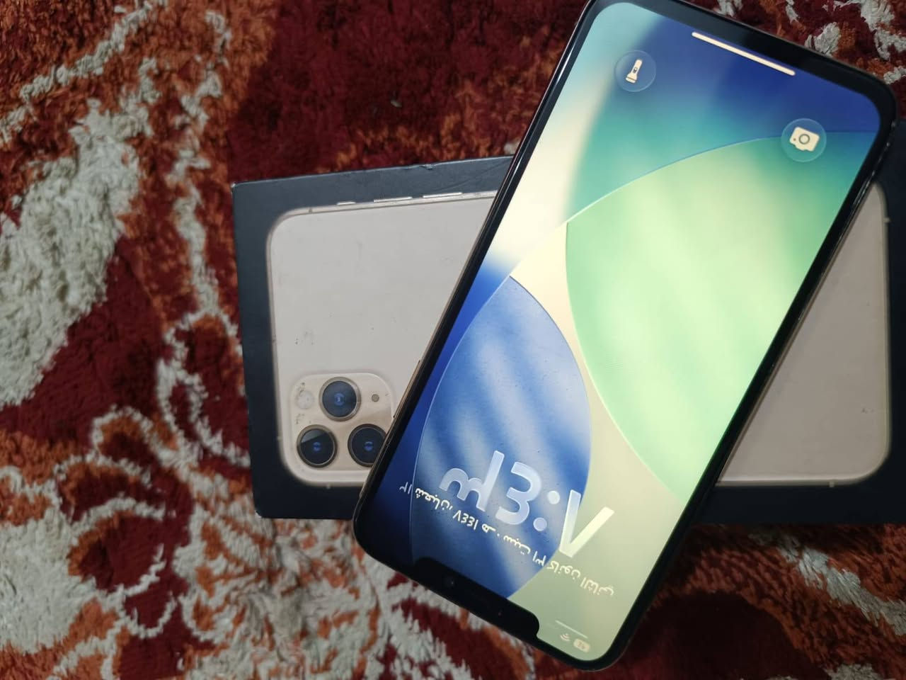 السلام عليكم جهاز ايفون 11برو ماكس لبيع مبدل بي شاشه اصليه وبطاريه اصليه من شركه مستخدم شهرين الاستفسارعلى رقم ***********او على خاص السعر ٤٢٥وبي مجال العنوان  واسط
