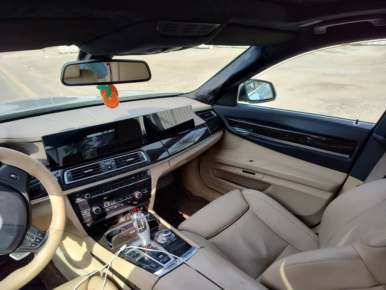 BMW F02 2013. 730   N52
-------------------------------------
#السعر : 180 $    💵 سياره حيل جديده
‏
#رقم الهاتف :***********

#رقم السيارة : بغداد

ماشيه 160

#مكان السيارة : بغداد حي اور
-------------------------------------
السلام عليكم 
للبيع فقط 
 لارج باب طويل  وارد خليجي    مكفولة كفالة عامة بس صبغ قطعتين اثر شخوط وبيه طخه واضحه بل صوره  حالين   (بسمي) تحويل مباشر
سيارة فول مواصفات 
 بصمة

محرك 6 سلندر تنفس طبيعي مكفولات ‌
_تبريد شغال ثلج ❄️ قطعتين‌
_سلايت 
_مراية داخلية+جانبة عاكسة 🔍
_تحكم ستيرن ⚔️
 +ذاكرة خزن 3 وضعيات
_بردات جانبية✨وخلفية 
-شاشة اعطال والاوبشنات خاصة بلسيارة لغة عربية 
 
-انارة ترحيب 🔦

-دبل ايرباك 
-ويلكب حجم 20 بلادي  +تخم تاير جديد
-نضام تعليق هواء جوبلسات
-صدر امامي خلفي جديد
-زراك لايت⚔️
-لدات خارجية بل ابواب
-سستم صوت BOSS بلادي 🔊
-تبريد خلفي شاشة 

-حساسات  خلفية + -لايت داينمك متحرك زنون 
-ستيرن كهرباء مع خزن ذاكرة

السيارة  جديد بدون اي نقص  مملعوب بيهة ولامبدل بيهة اي شي جديدة واحلة من الصور ❤️
-------------------------------------
