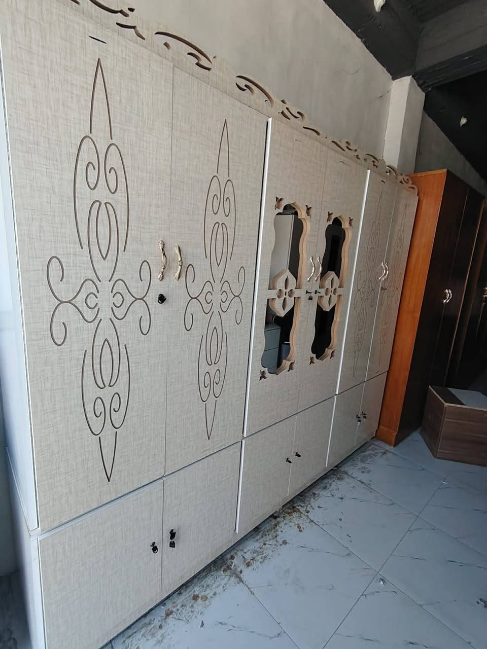 كناتير كلاري تفصال نظافه فول بيع شراء مراوس تفاصيل ع خاص


**إذا كنت صاحب هذا الإعلان وتريد حذفه لأي سبب، رجاءا أرسل رسالة إلى الدعم الفني**