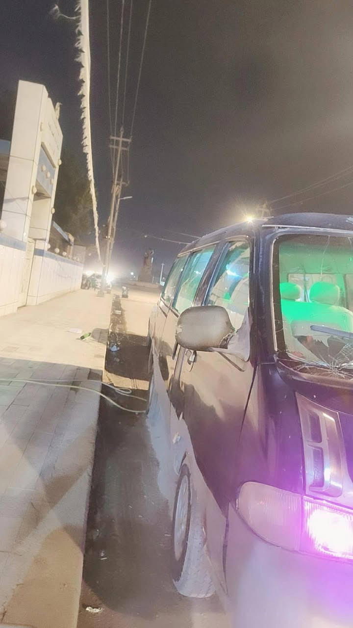 بريجو موديل 97مثل نا اشوفه حلوه مال جناي بالصوره بدي بلاد شواصي شركه كير اكسن كفاله غرفه ابلاديه المحرك بيه بخار سنويه ساقطه 25 اسوي وكاله بيه السعر 33وبيه مجال الي شراي يتصل على ***********المكان النجف الحيره
