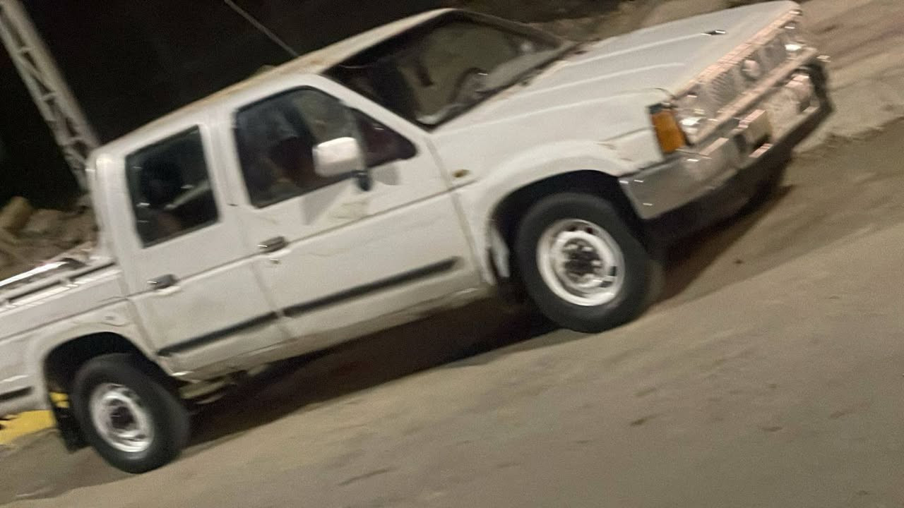 السلام عليكم
نيسان دبل قماره موديل 1991 مكينه وكير بلاد شرعي بل دوايه مكان السياره ناصريه السعر 28 وبيها مجال للإستفسار اتصل على الرقم ***********
