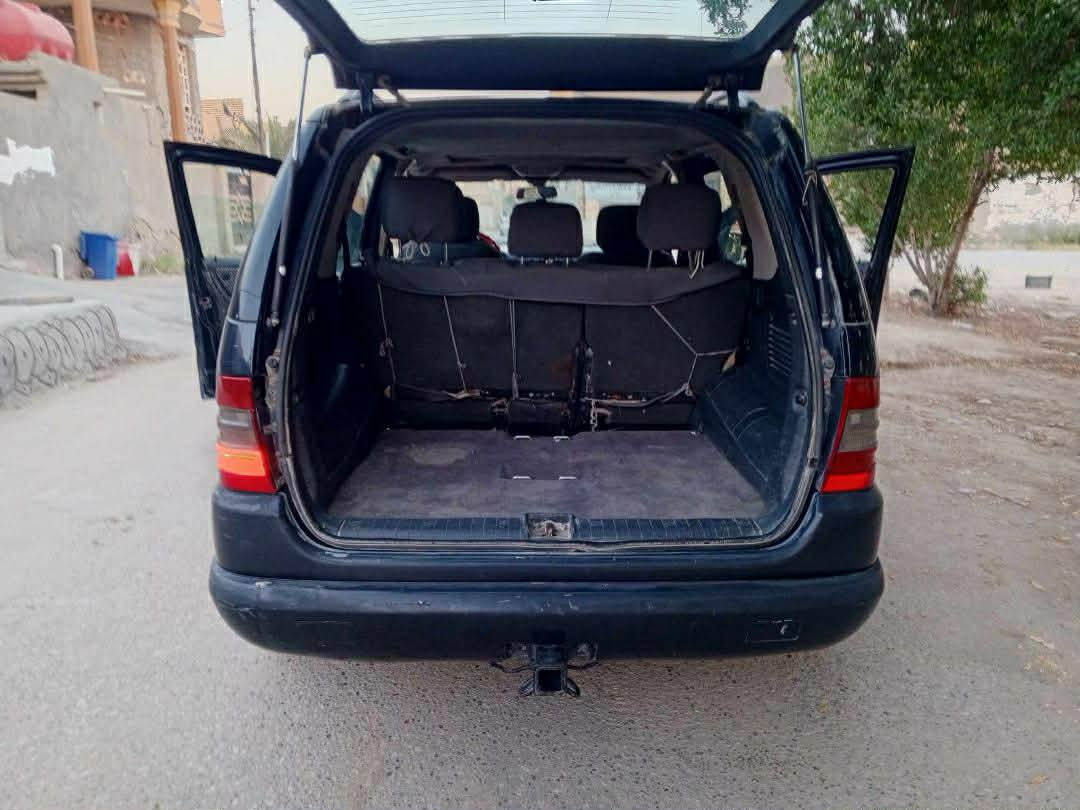 السلام عليكم مارسيدس MLموديل 2000 محرك كير بلاد حداديه تعبانه تحويل مباشر. السعر50 مكان السياره بابل القاسم *********** اتصل وتدلل
