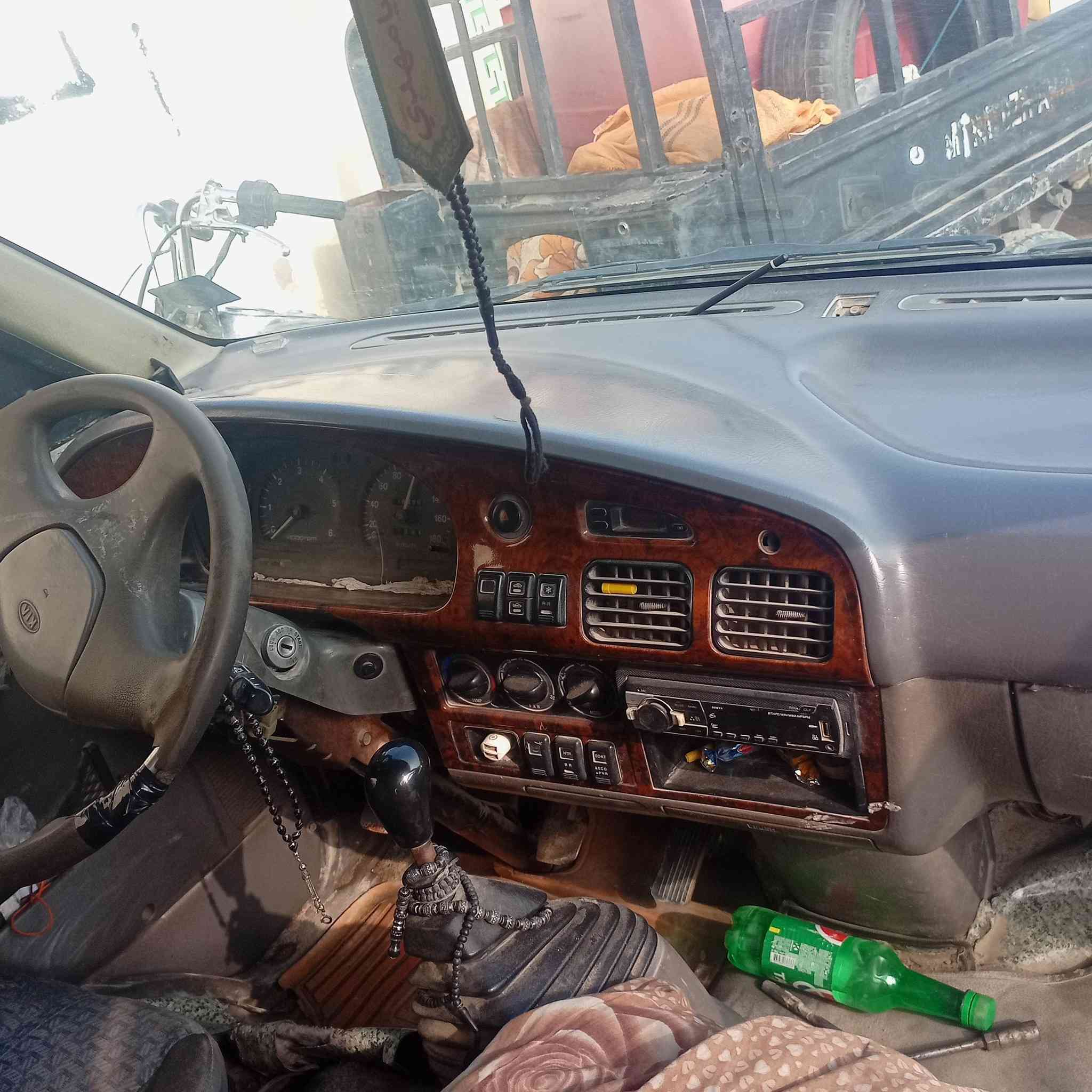 السلام عليكم بريجو 96 للبيع السياره بسمي مداور ثاني يوم مستعجل على بيعتهه السعر38وبيهه مجال  باقي التفاصيل اتصل***********‬‏مكاني نجف
