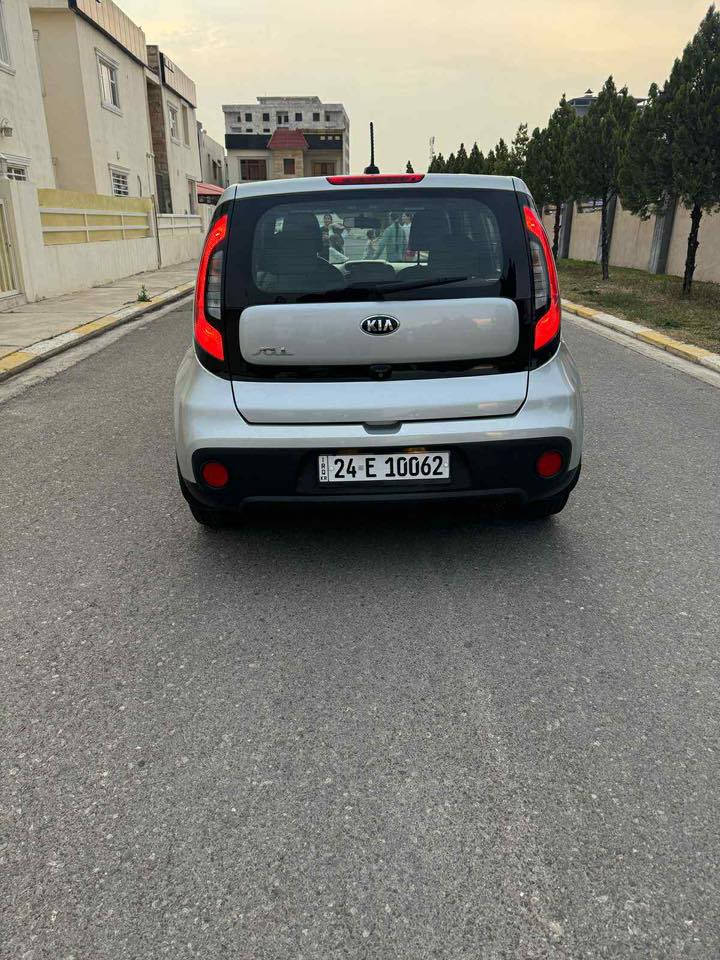 كيا صول لون رصاصي موديل 2018 رقم دهوك مكان السيارة اربيل سعر 110 محرك 1600 للاستفسار على الرقم ***********
