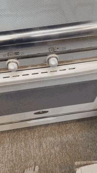 طباخ كريازي مصري اصلي وشغال ٪؜١٠٠ سعر ٢٥٠الف ***********
