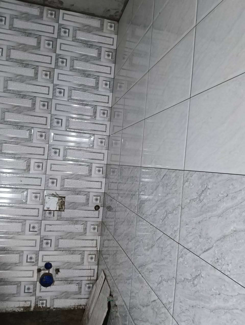 عمل لبخ وبورك وسيراميك جدار ارضيات جص وبورك أسعار مناسبه ***********//***********
